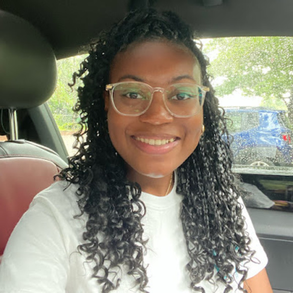 Meet your Posher, Jade - Picture 1 of 1